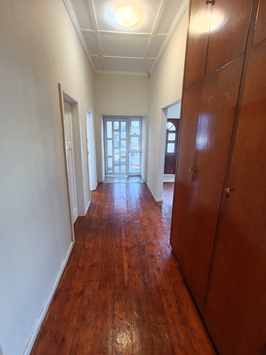 4 Bedroom Property for Sale in Berea Eastern Cape
